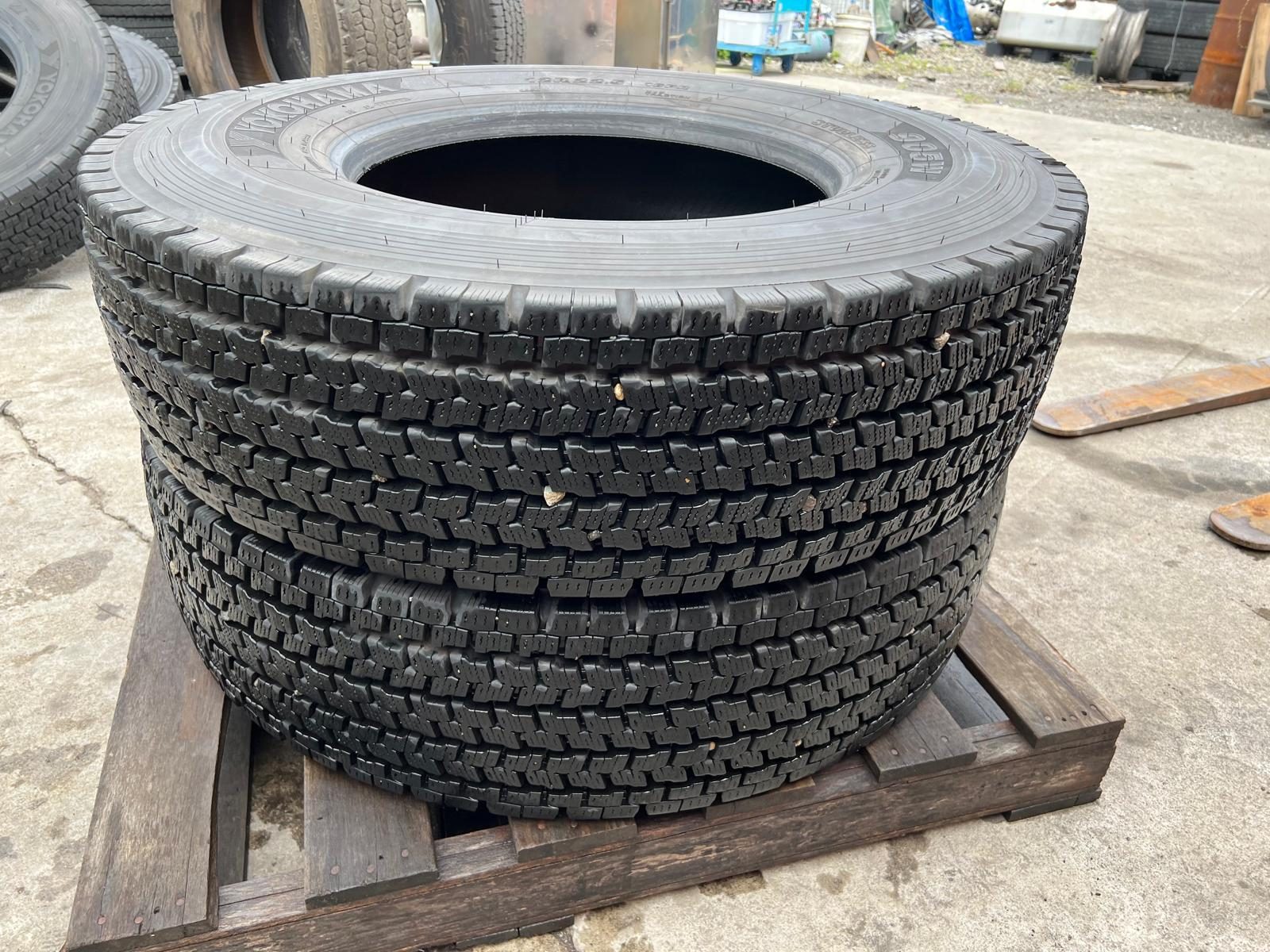 CG-P23 | Set of two 2024 Yokohama studless tires