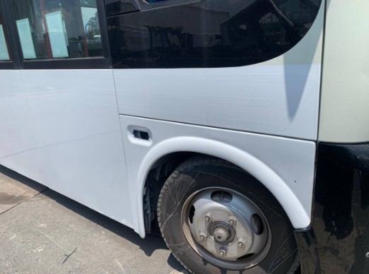 CE-AG-25-P3 | Hino Poncho Right Fender