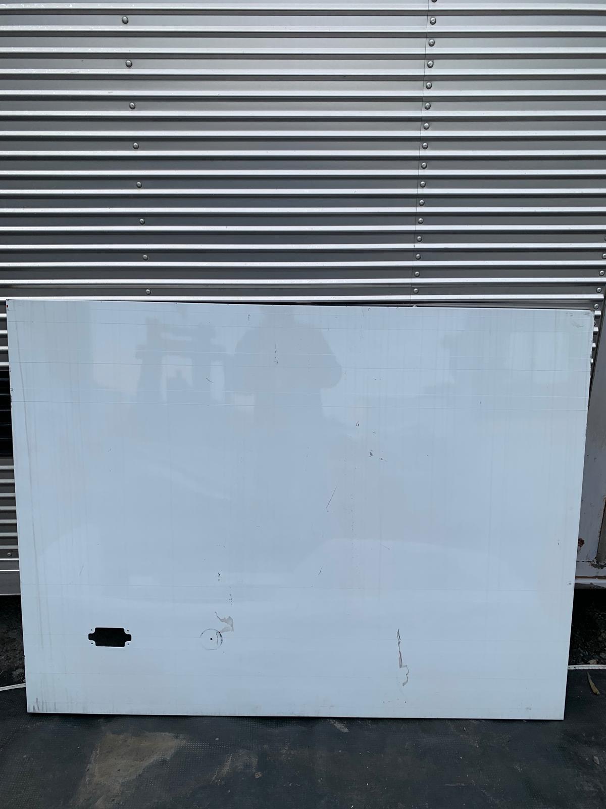 CE-AG-26-P3 | Hino Poncho Right Center First Panel