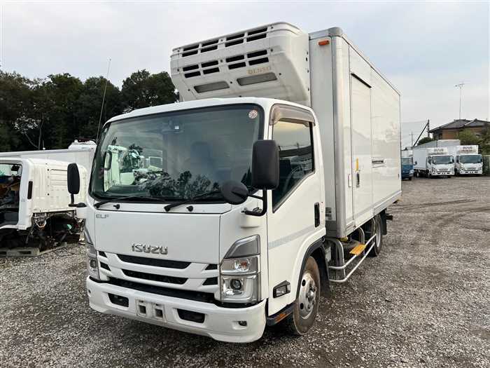 Isuzu Elf Truck