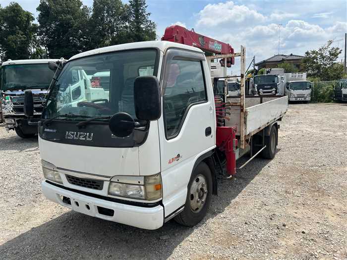Isuzu Elf Truck