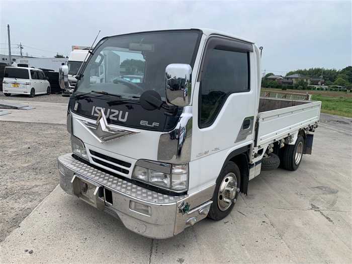 Isuzu Elf Truck