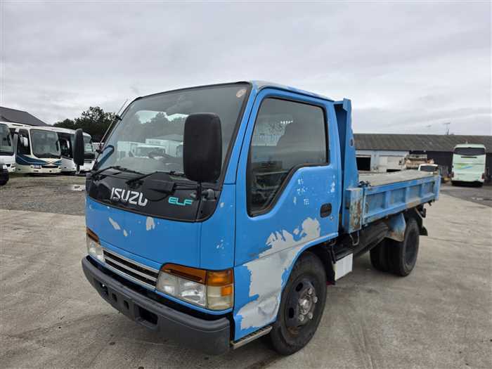Isuzu Elf Truck