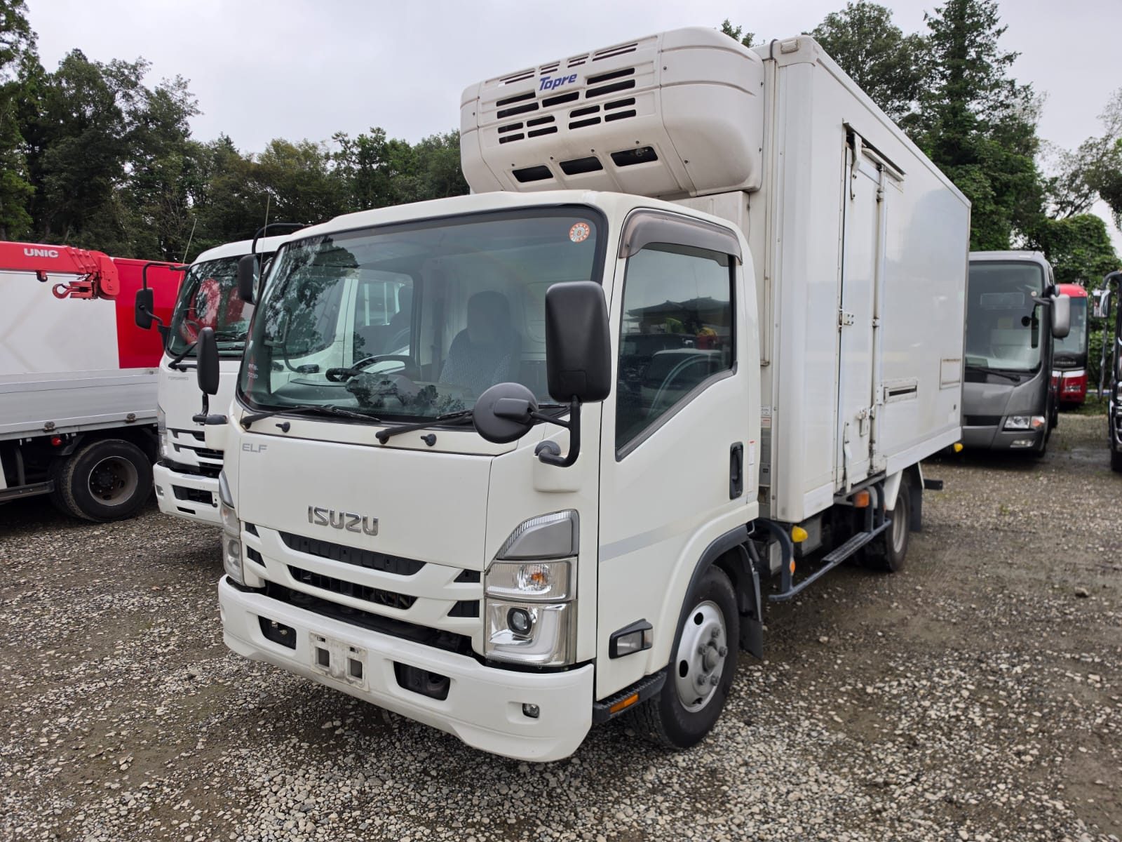 Isuzu Elf Truck