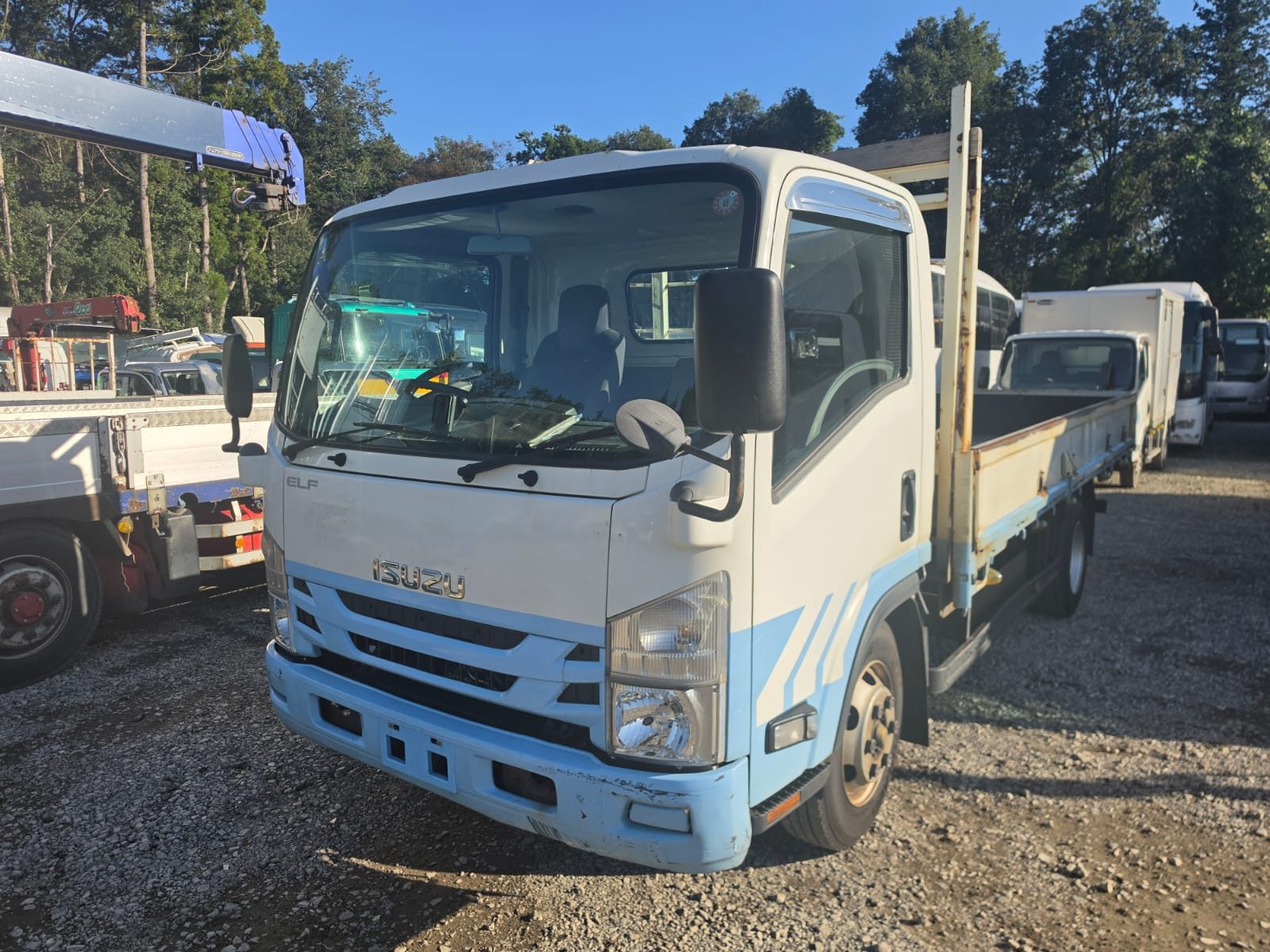 Isuzu Elf Truck